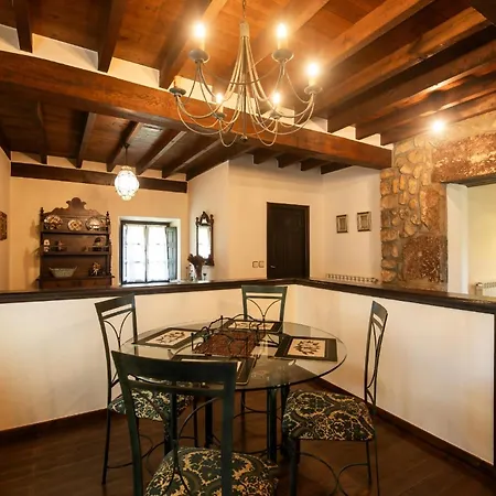 La Casona De Balbin * Llanes